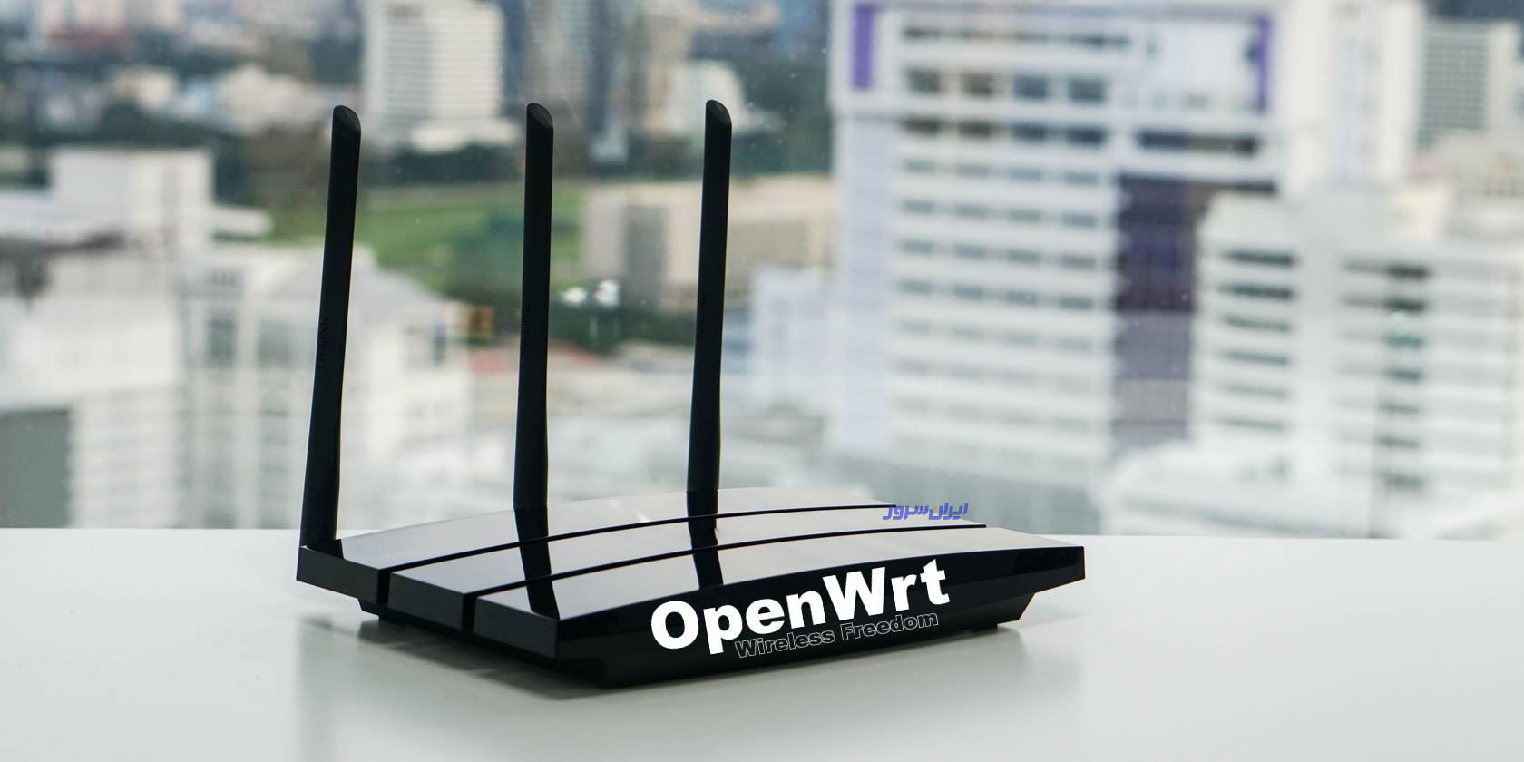 ویژگی های OpenWrt چیست